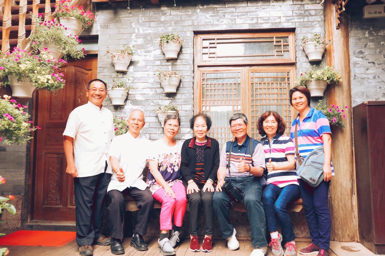 He Mu Ju Inn Zhongyi Branch Ліцзян Екстер'єр фото